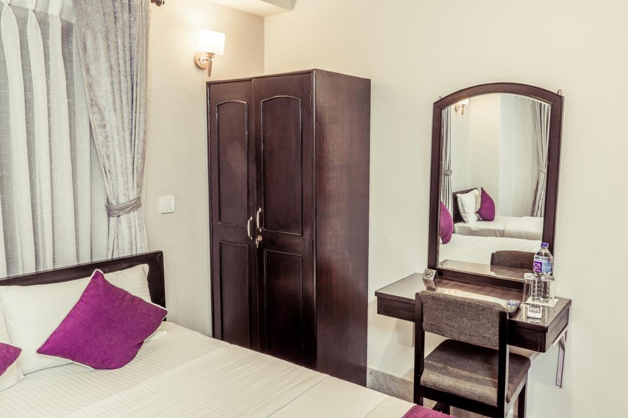 Ausfinn Hotel Metro Inn Катманду Екстер'єр фото